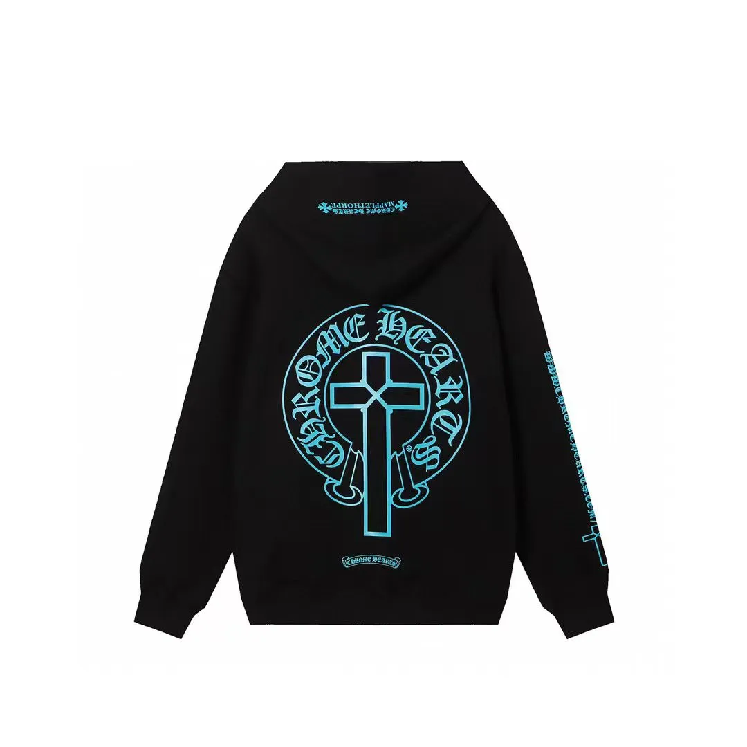 M06—P210 -Chrome Hearts/Chrome Hearts printed sweatshirt cardigan jacket -420 grams of high-density, high-quality wool, soft, delicate and skin-friendly, soft and silky to the touch, warm and skin-friendly -The hardware and zipper accessories are all customized and full of details -Colour: black -Size: S M L XL